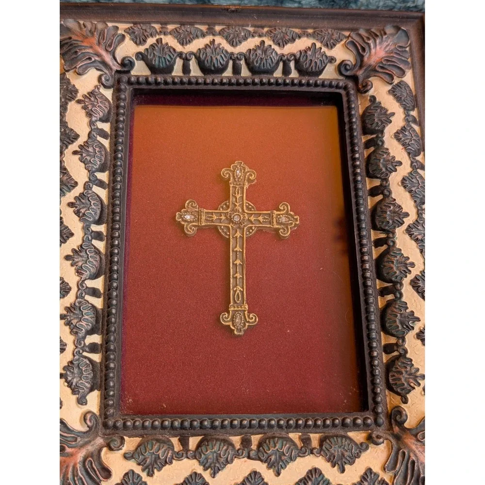 VTG Ornate Framed Wall/tabletop Cross Shadow Box Belinda Miley Style Filigree